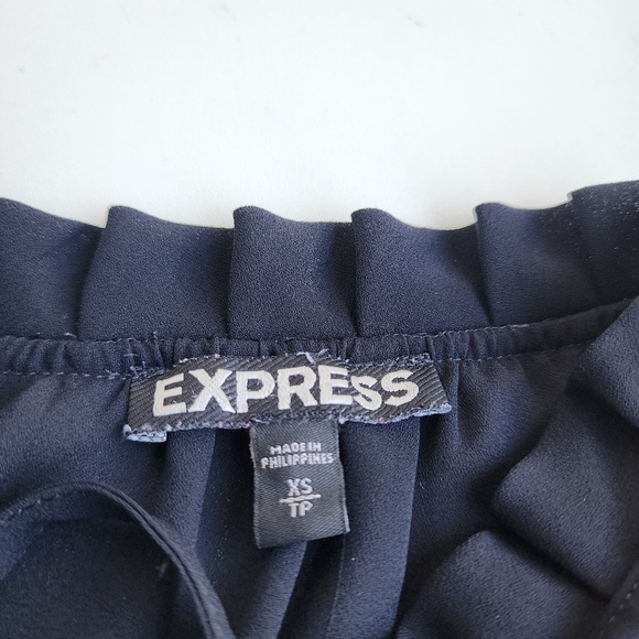 Express Women’s Sleeveless Black Stretch Top Blouse Keyhole Tie Size XS - Picture 11 of 12